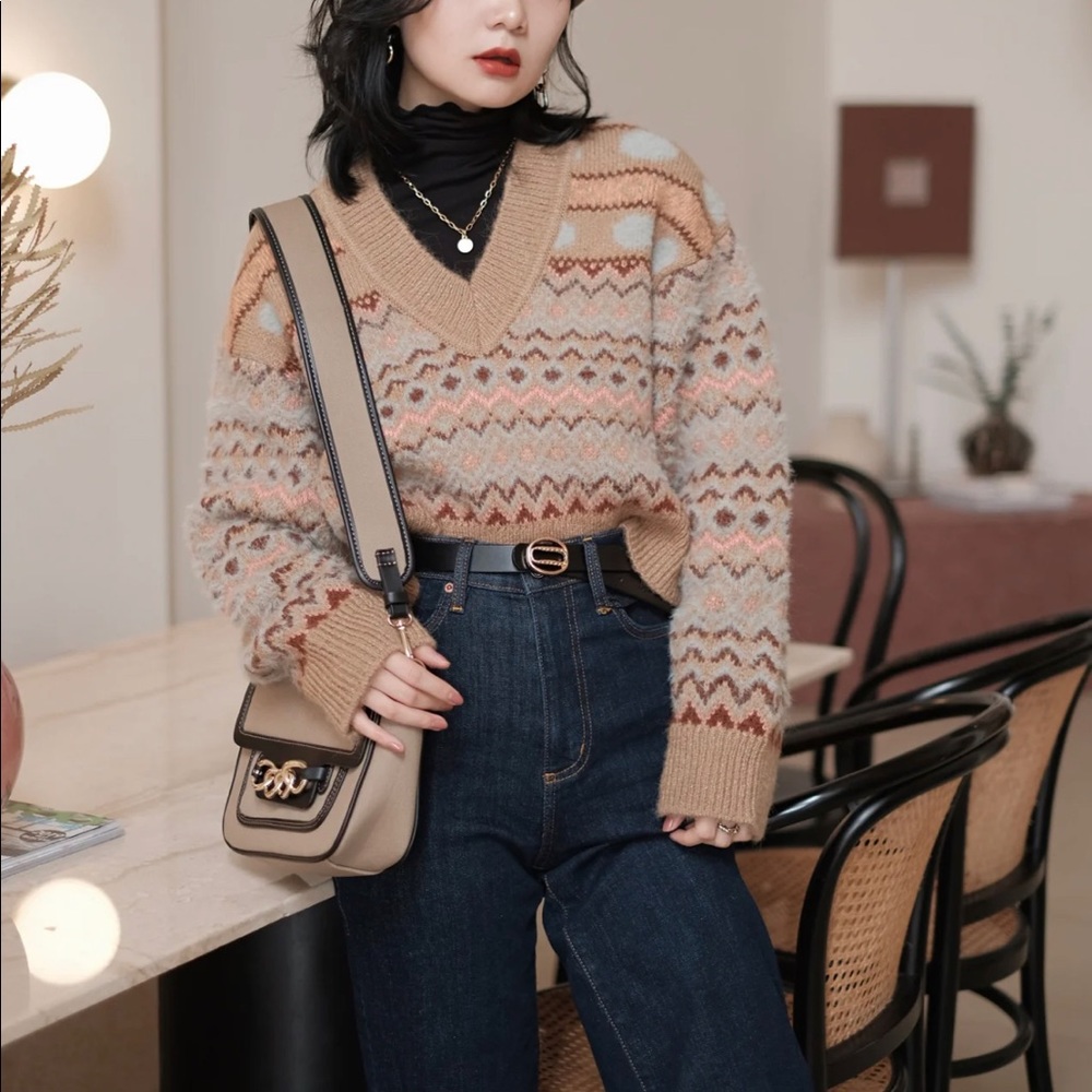 NWOT ZARA JACQUARD KNIT SWEATER SIZE M 4331/107/700